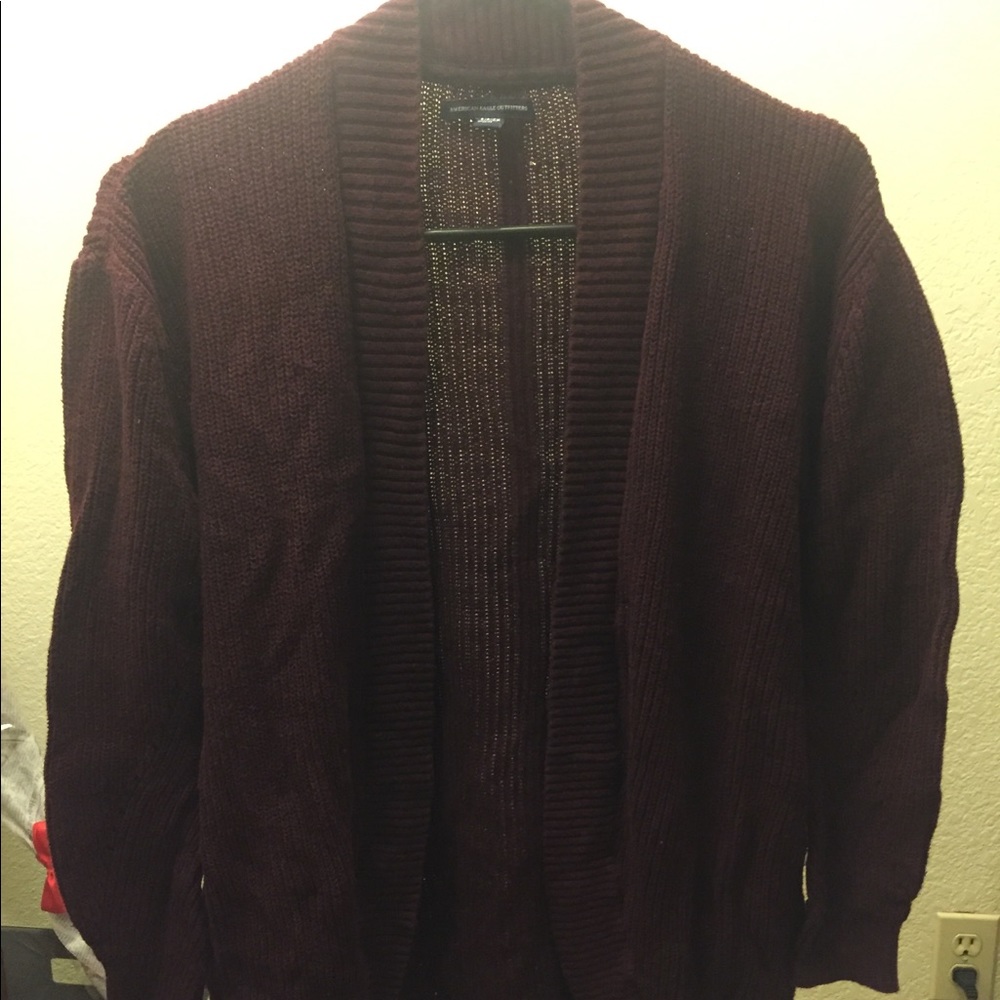 AE cocoon cardigan maroon size S